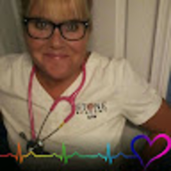 Meet your Posher, Kara - Picture 1 of 1